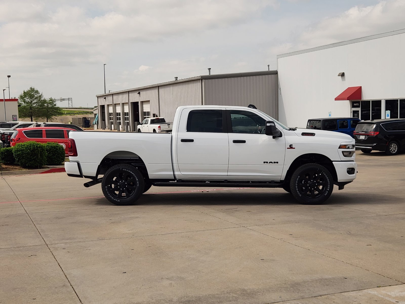 New 2026 RAM 2500 Lone Star AWD/4WD image 7