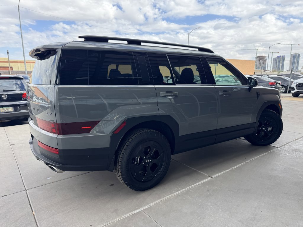 Used 2024 Hyundai Santa Fe XRT image 4