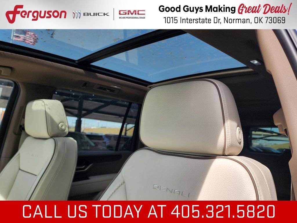 New 2026 GMC Yukon XL Denali w/ Sun & Power Step Package AWD/4WD image 16