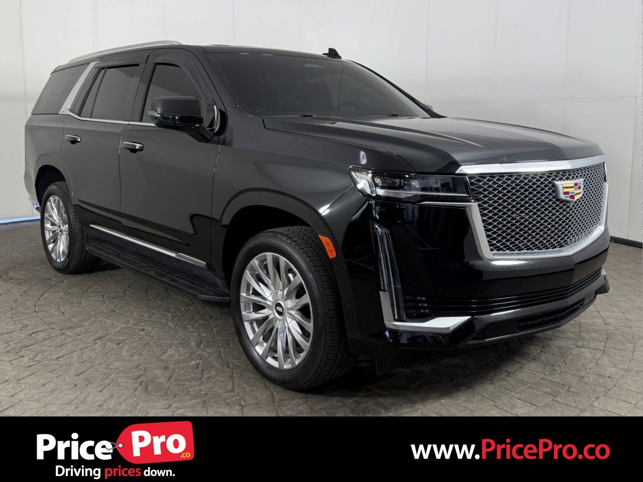 Used 2024 Cadillac Escalade Premium Luxury AWD/4WD image 1