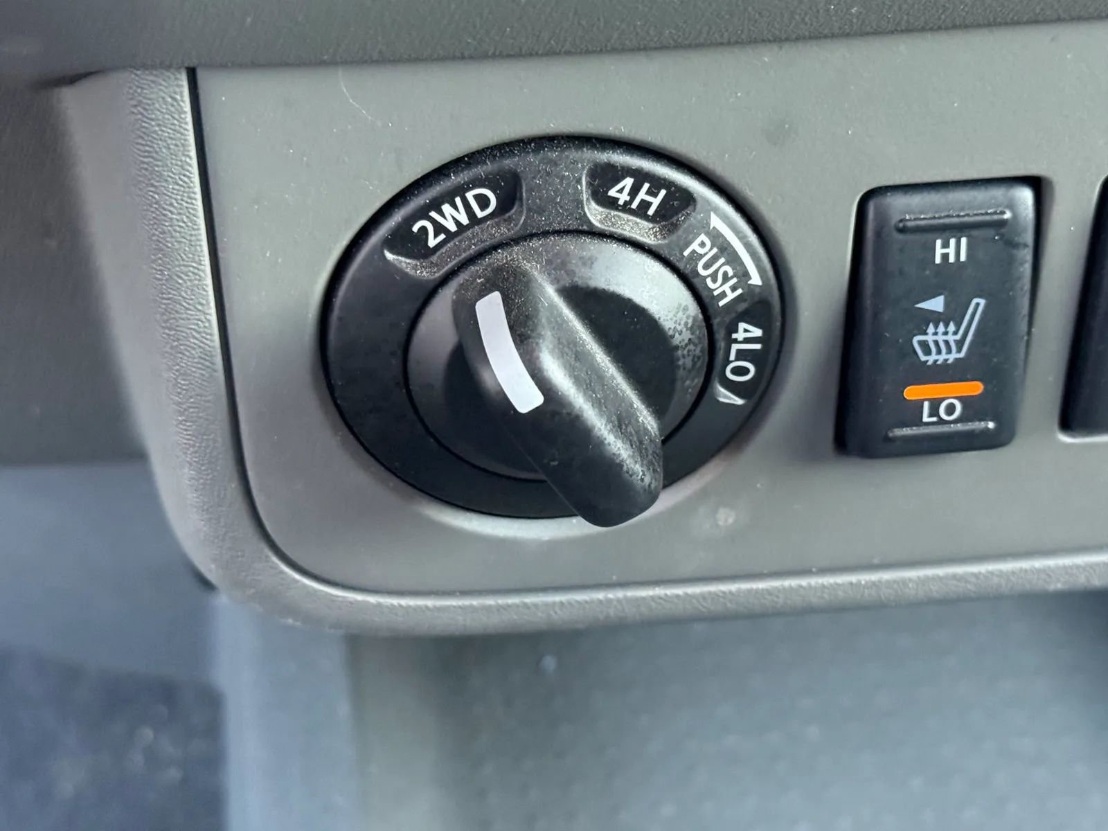 Used 2019 Nissan Frontier SL image 24