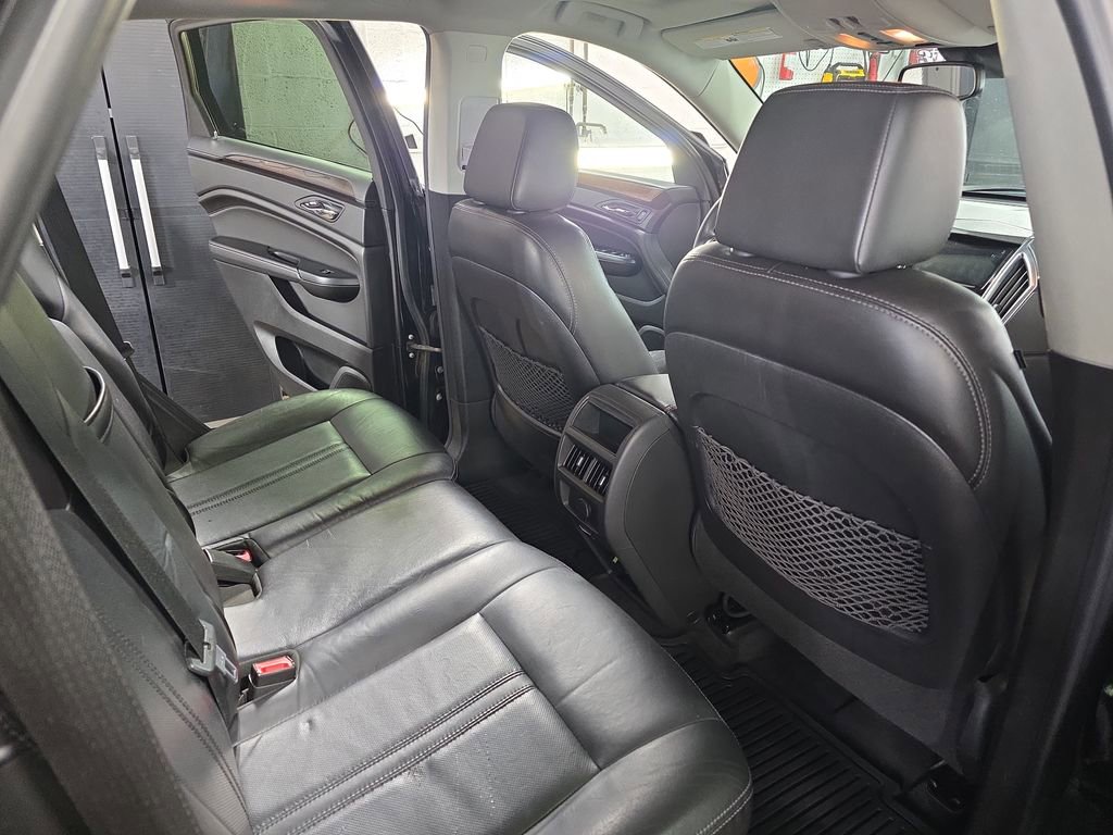 Used 2015 Cadillac SRX Luxury w/ Driver Awareness Package image 11