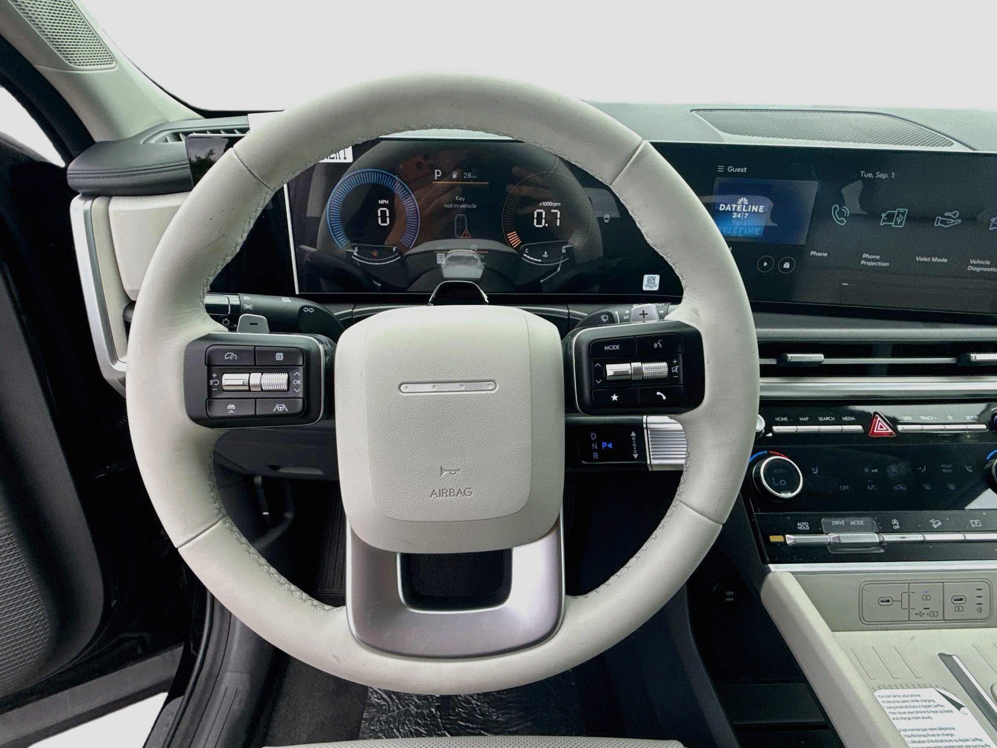 New 2027 Hyundai Santa Fe SEL FWD image 8