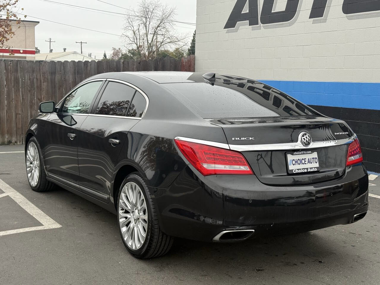 Used 2015 Buick LaCrosse Premium w/ Driver Confidence Package #1 image 4