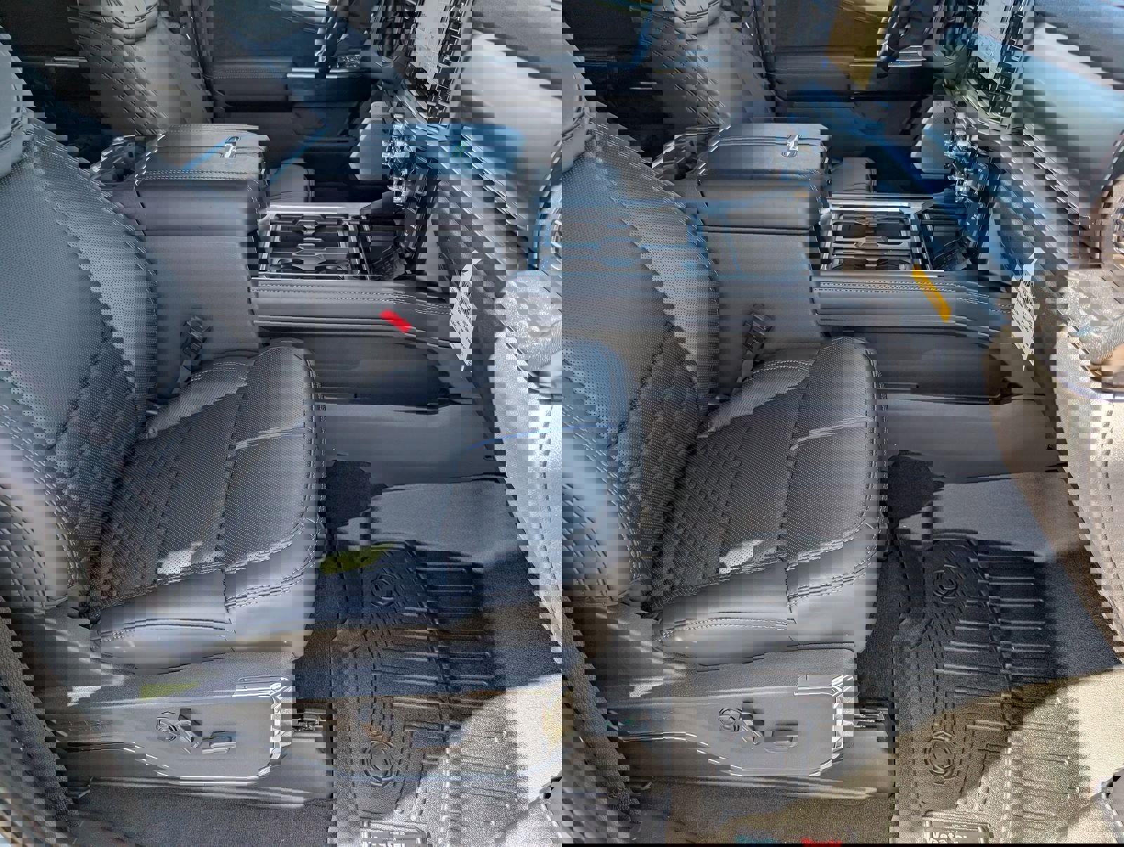 New 2026 Ford F350 Platinum image 30