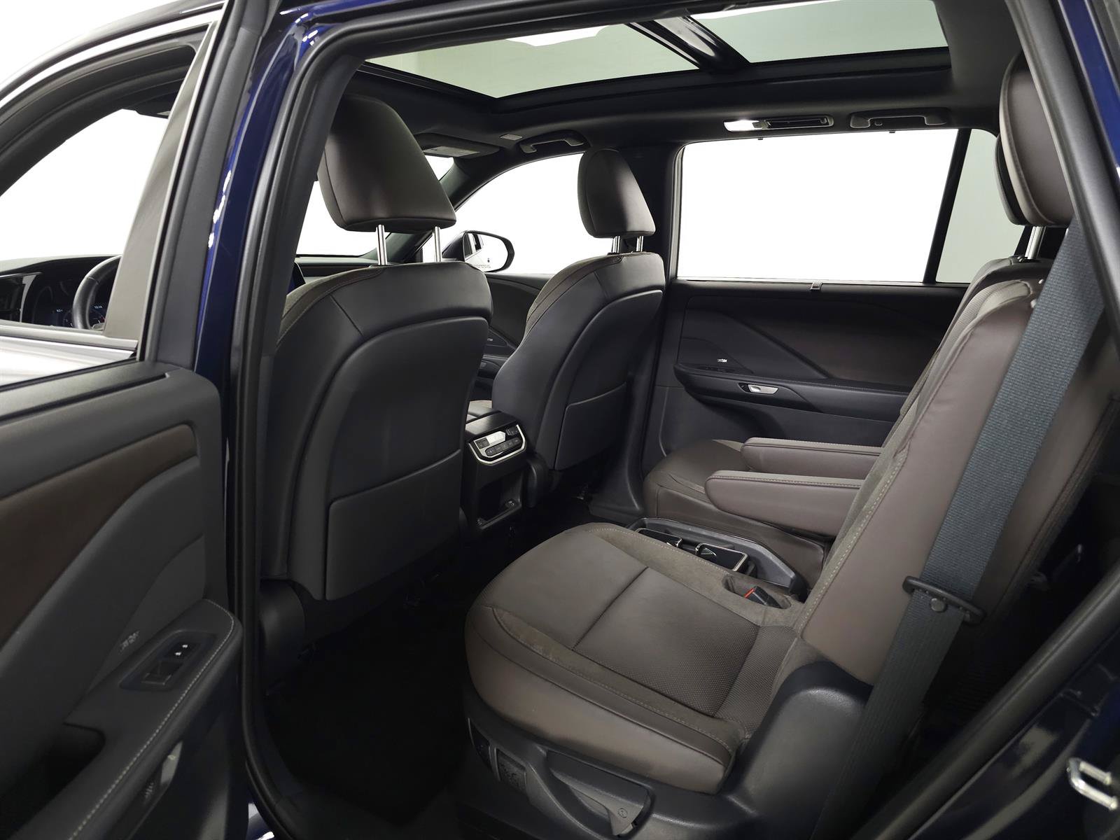 Certified 2025 Lexus TX 350 AWD w/ Technology Package image 36
