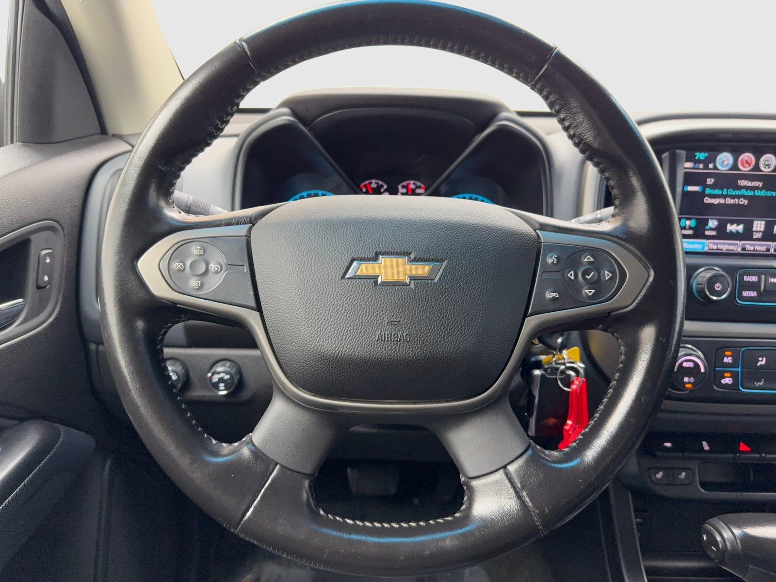 Used 2018 Chevrolet Colorado Z71 w/ Z71 Midnight Edition image 22