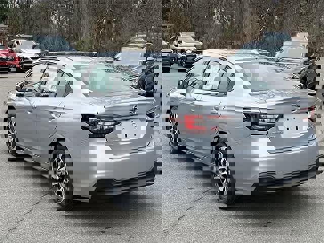 Certified 2025 Subaru Legacy Premium image 30