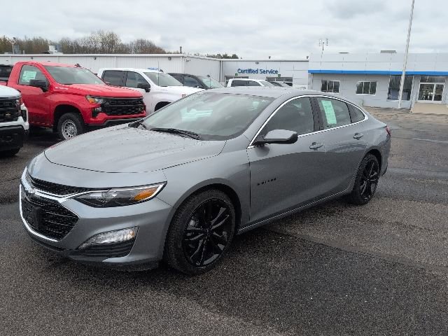Used 2024 Chevrolet Malibu LT w/ Sport Edition FWD image 2