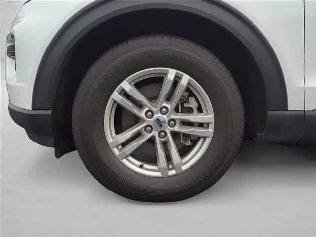 Used 2023 Ford Explorer XLT AWD/4WD image 19