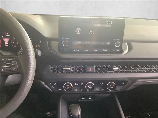 Used 2023 Honda Accord EX image 12