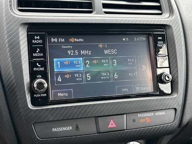 Used 2025 Mitsubishi Outlander Sport ES AWD/4WD image 24