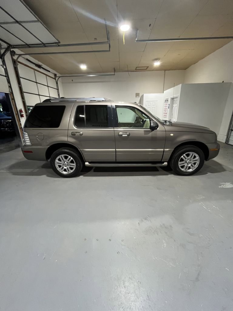 Used 2006 Mercury Mountaineer Premier image 2