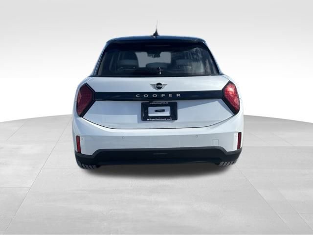 New 2026 MINI Cooper 4-Door Hardtop image 6