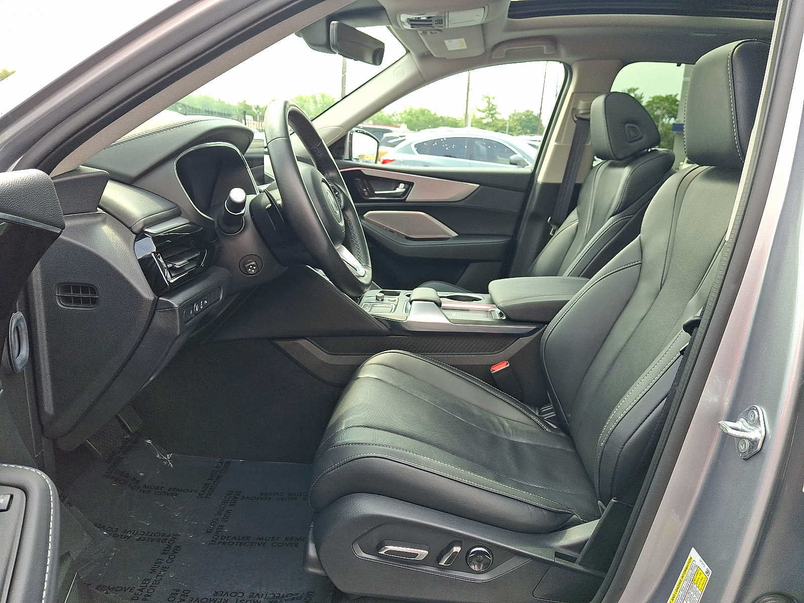 Certified 2024 Acura MDX w/ Technology Package AWD/4WD image 13