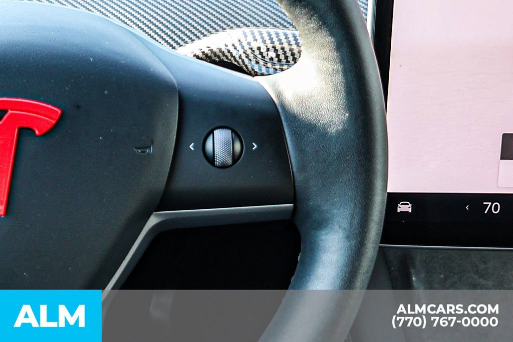 Used 2023 Tesla Model Y Long Range image 33