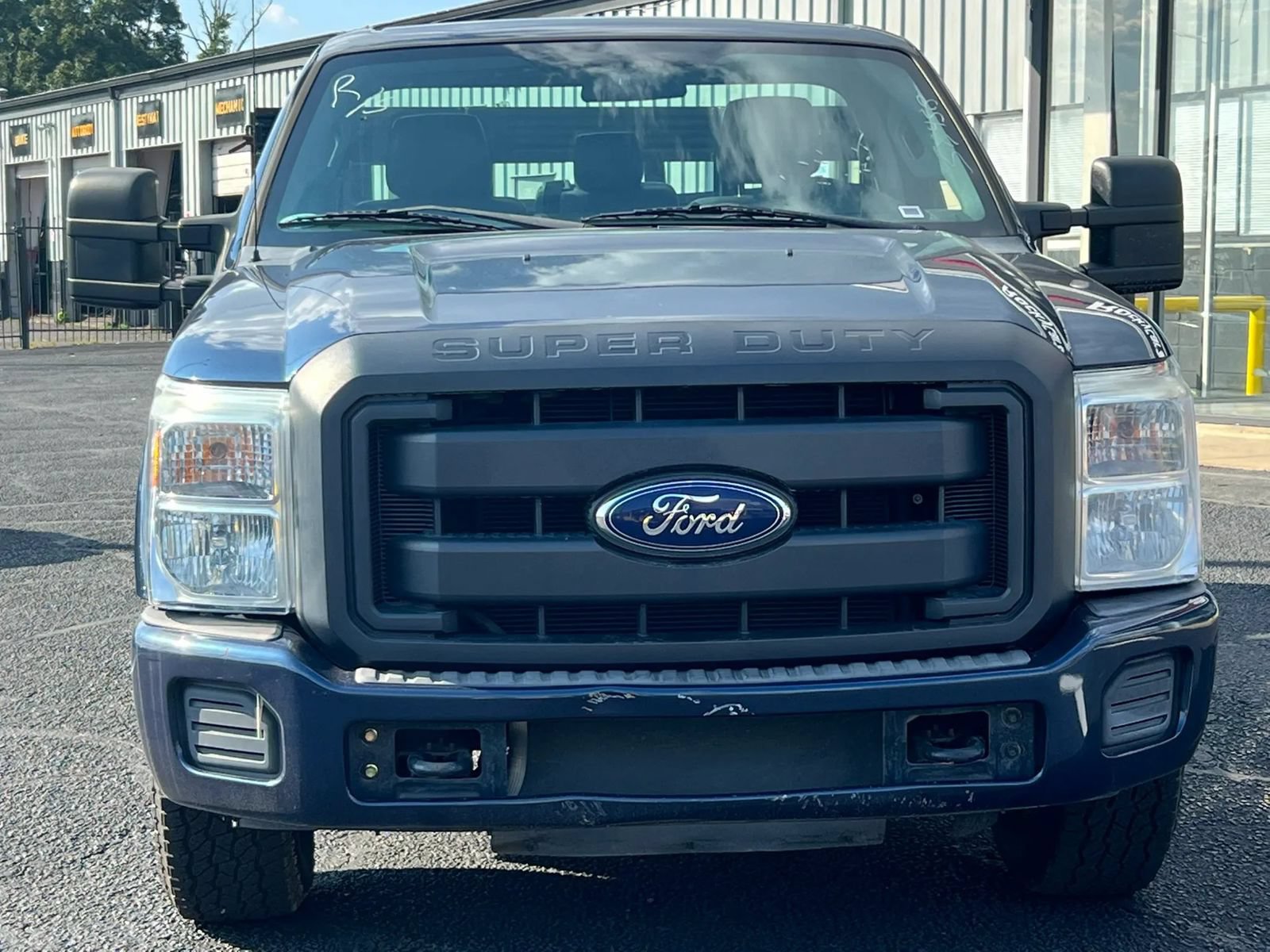 Used 2016 Ford F250 XL RWD image 2