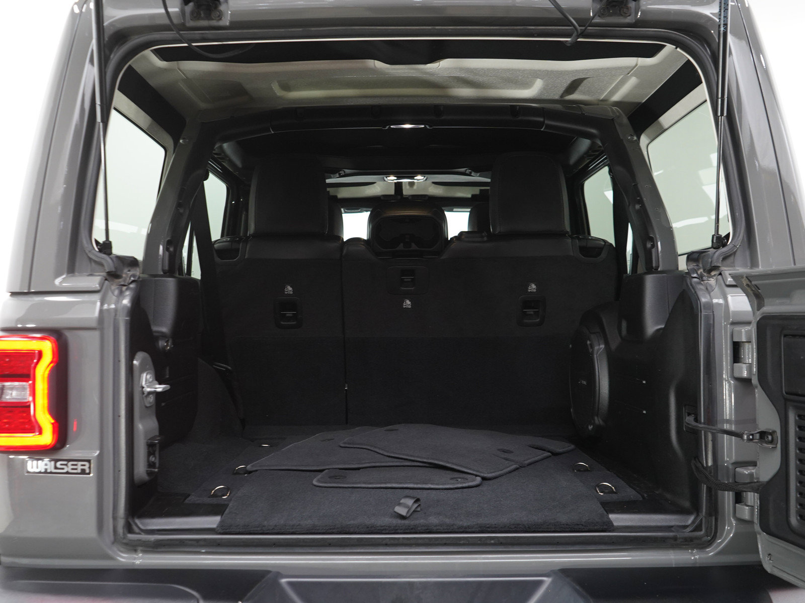 Used 2020 Jeep Wrangler Unlimited Rubicon AWD/4WD image 17