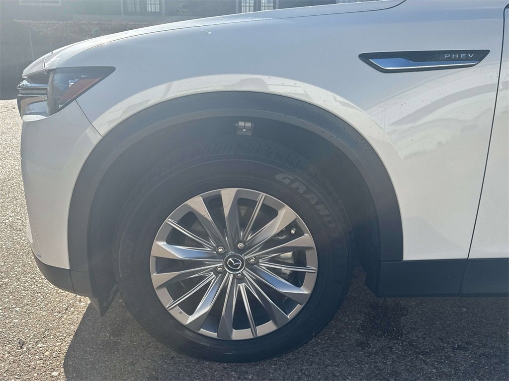 Certified 2024 MAZDA CX-90 Plug-In Hybrid w/ Preferred image 5