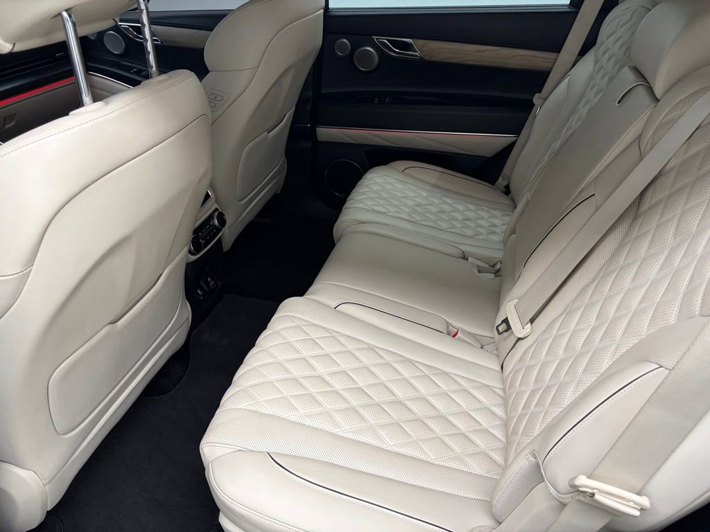 Used 2023 Genesis GV80 3.5T Prestige w/ Prestige Package image 39