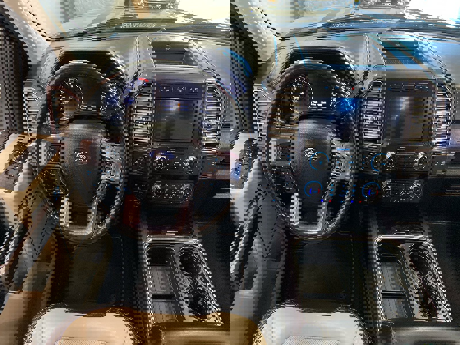 Used 2020 Ford F350 Limited w/ FX4 Off-Road Package image 11