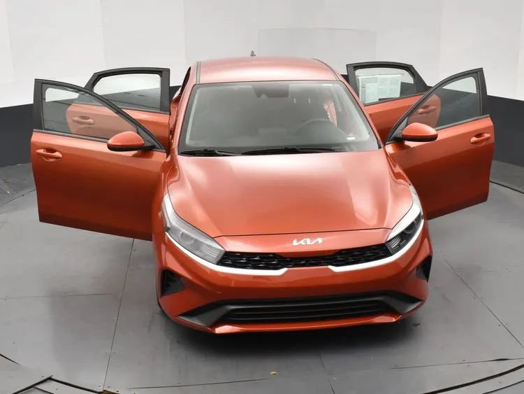 Used 2024 Kia Forte LXS FWD image 10