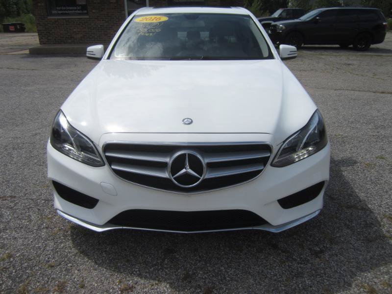 Used 2016 Mercedes-Benz E 350 4MATIC Sedan image 3