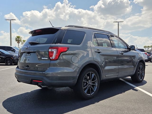 Used 2019 Ford Explorer XLT w/ Equipment Group 202A image 6