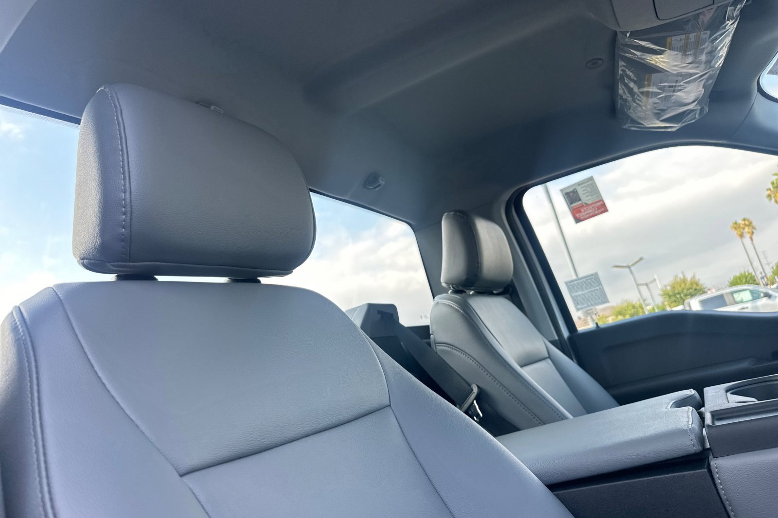 New 2026 Ford F250 XL w/ XL Chrome Package image 15