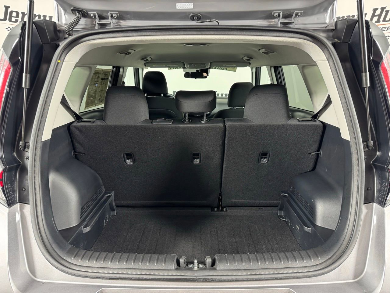 Used 2025 Kia Soul LX w/ LX Technology Package FWD image 35