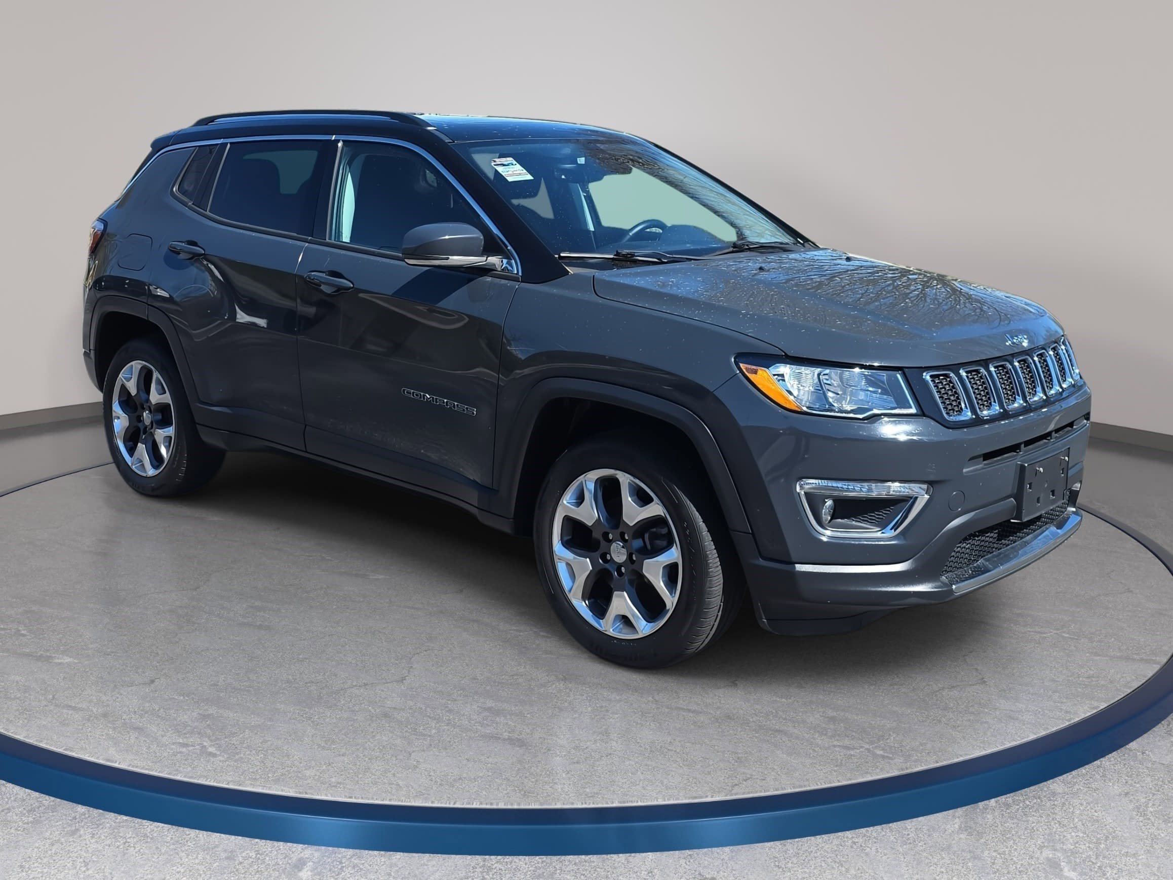 Used 2018 Jeep Compass Limited w/ Safe & Security Group image 3