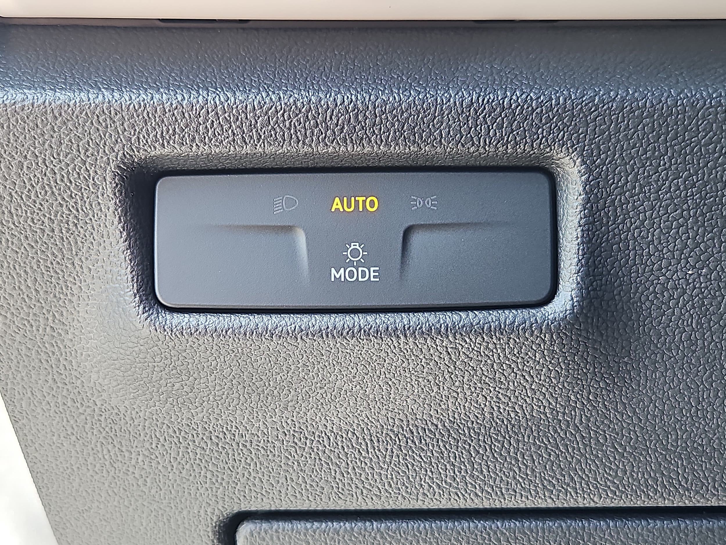 New 2026 Volkswagen Tiguan S AWD/4WD image 7