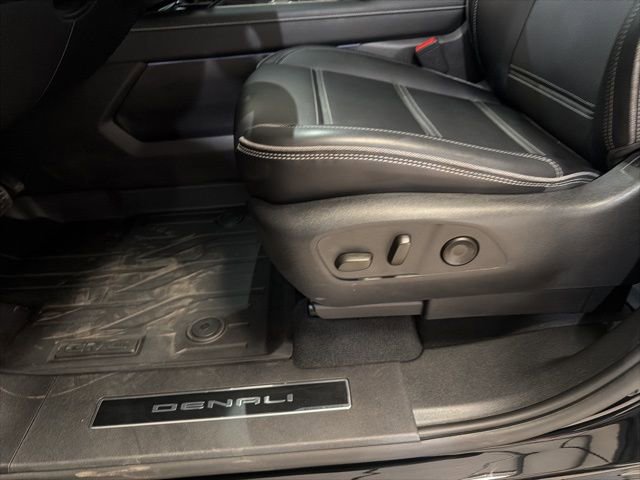 Used 2025 GMC Sierra EV Denali image 10