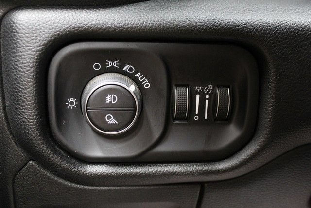 Used 2025 RAM 1500 Laramie AWD/4WD image 21