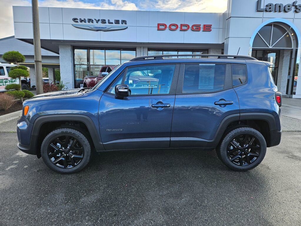 Used 2023 Jeep Renegade Altitude w/ Sun/Sound Group image 2