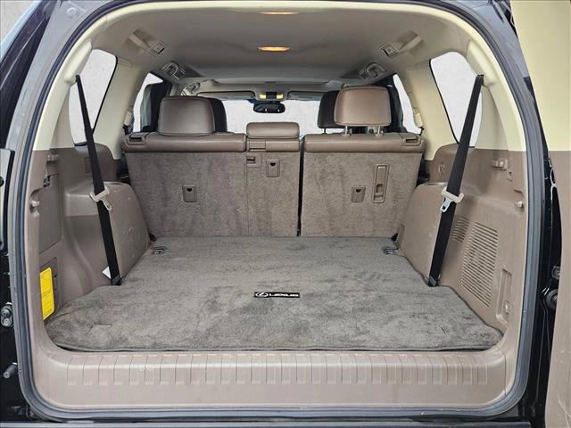 Used 2016 Lexus GX 460 w/ Premium Package AWD/4WD image 6