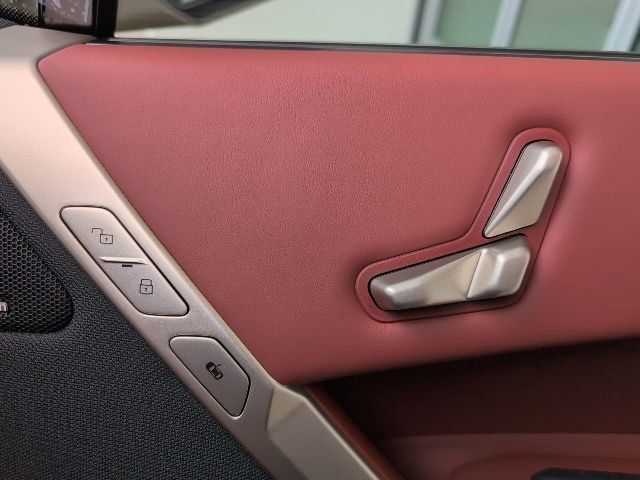 New 2026 BMW iX xDrive45 image 24