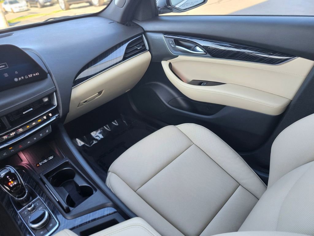 Used 2025 Cadillac CT5 Premium Luxury w/ Technology Package AWD/4WD image 13