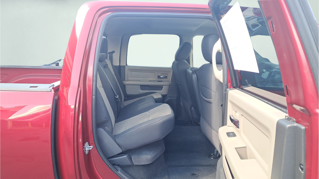 Used 2011 RAM 1500 Big Horn AWD/4WD image 14