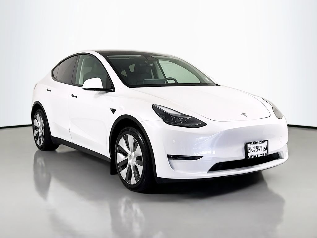 Used 2023 Tesla Model Y Long Range AWD/4WD image 3