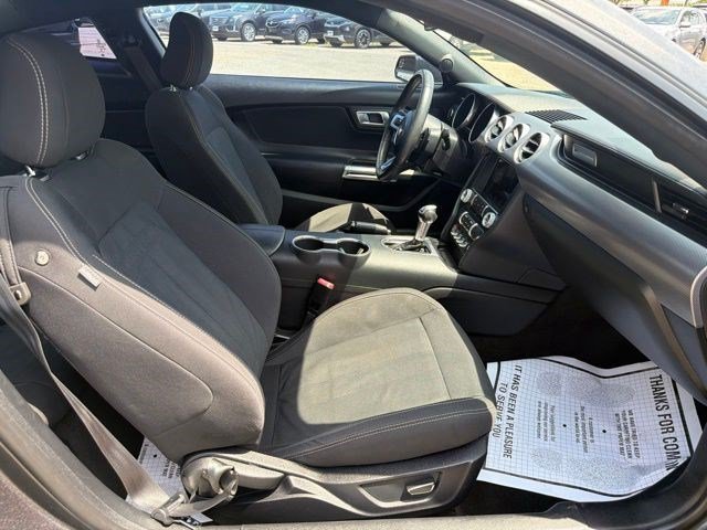 Used 2018 Ford Mustang Coupe w/ Equipment Group 101A RWD image 17