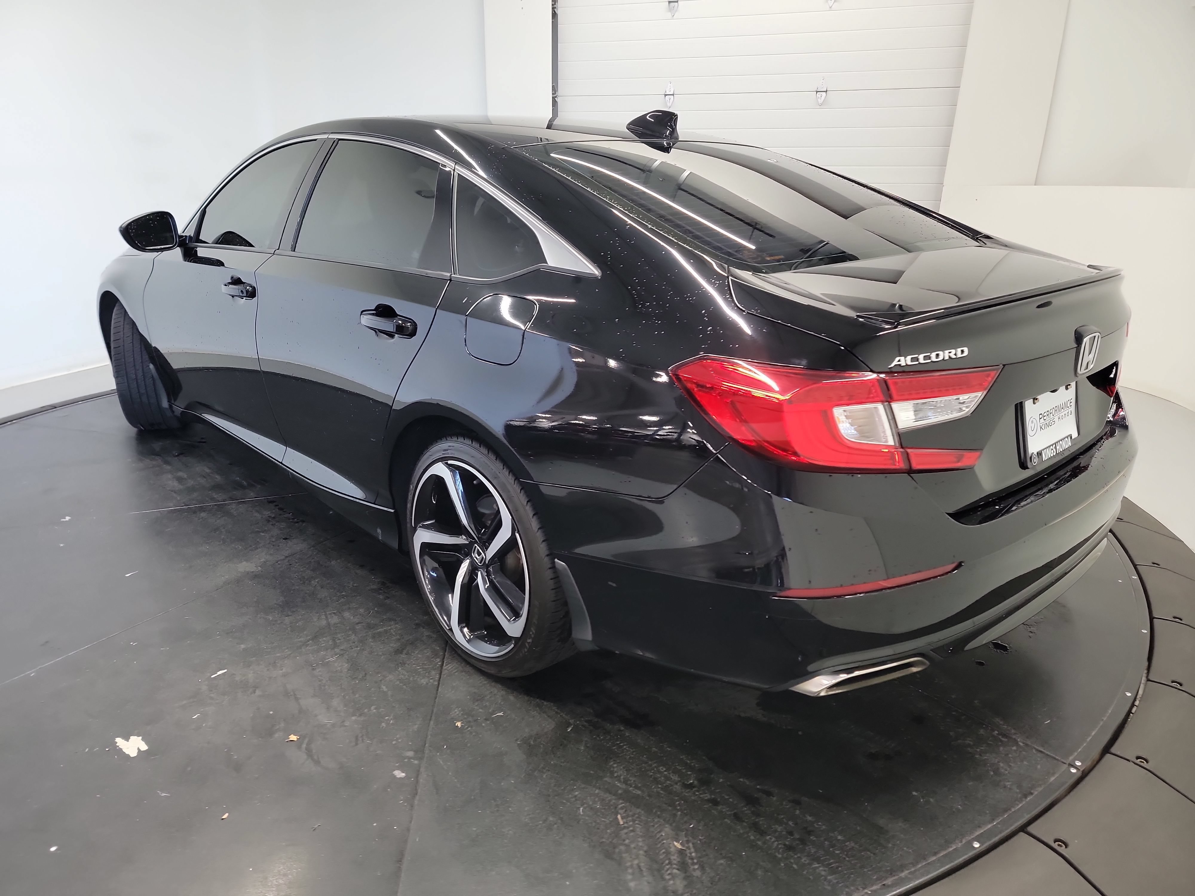 Used 2022 Honda Accord Sport image 6