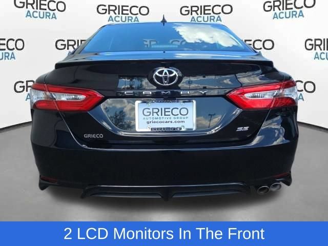 Used 2019 Toyota Camry SE FWD image 6