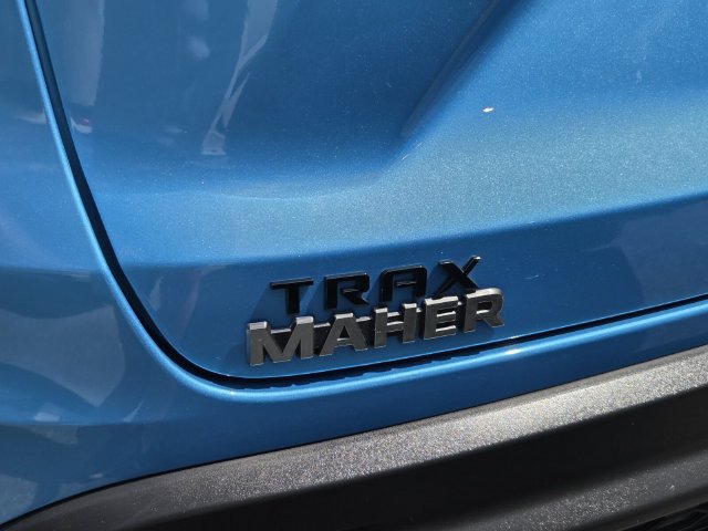 Used 2025 Chevrolet Trax RS FWD image 4