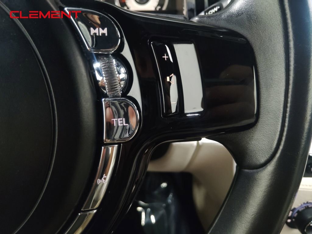 Used 2014 Rolls-Royce Wraith image 13