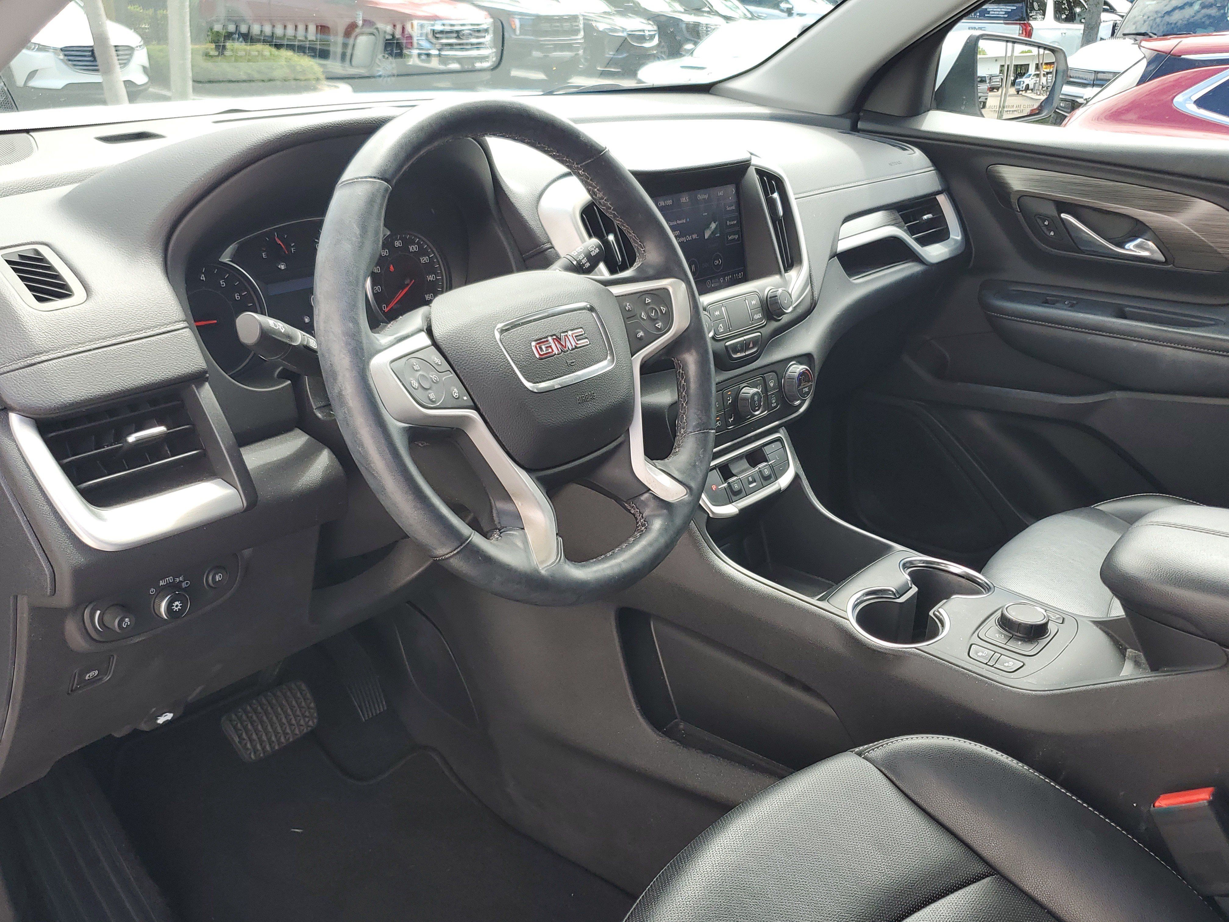 Used 2023 GMC Terrain SLT FWD image 12