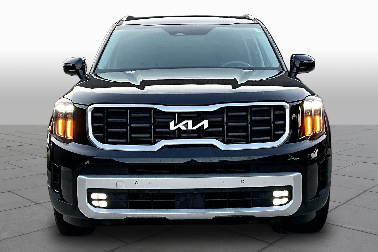 Used 2024 Kia Telluride SX FWD image 4