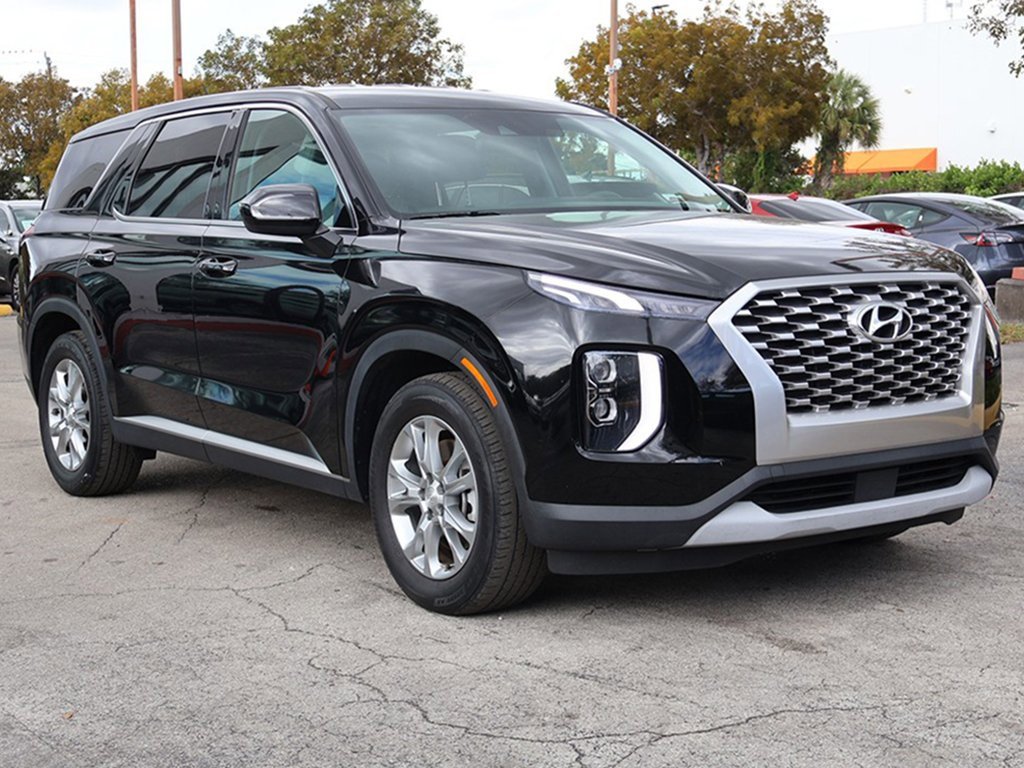 Used 2022 Hyundai Palisade SE image 2