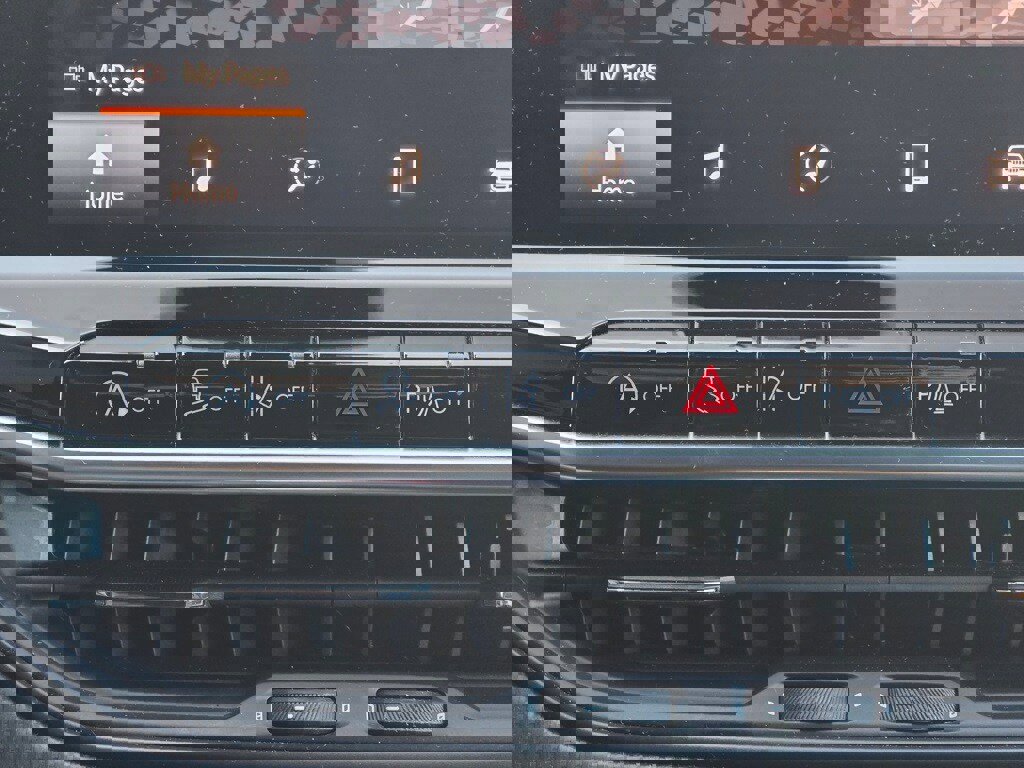 Used 2023 Jeep Compass Trailhawk image 14