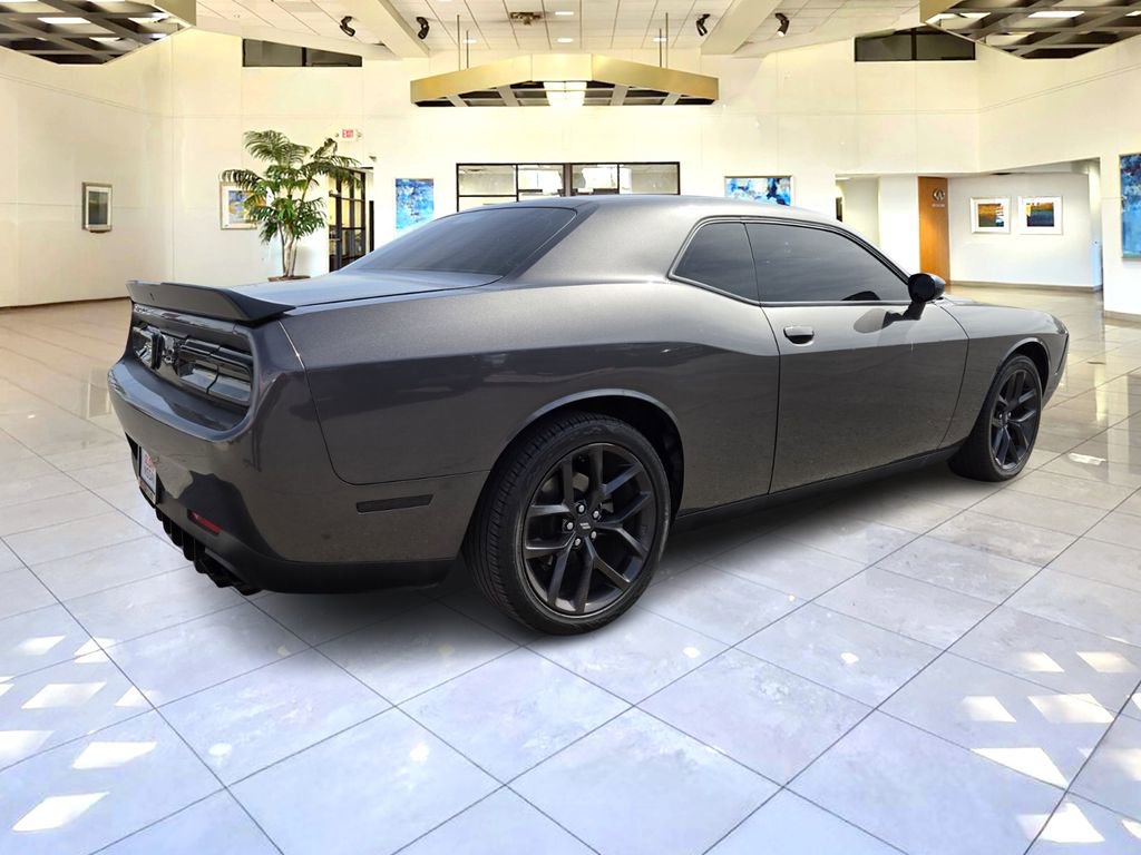 Used 2021 Dodge Challenger SXT w/ Blacktop Package image 7